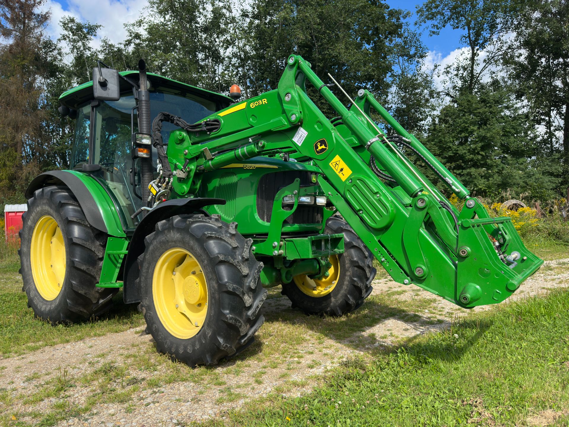 2008 JOHN DEERE 5820 – attēls 1